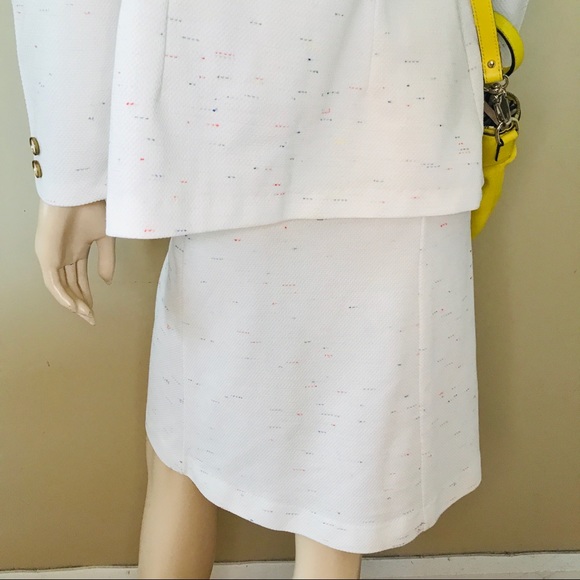 Vintage Career Suit! White and Rainbow Detail - Picture 5 of 16